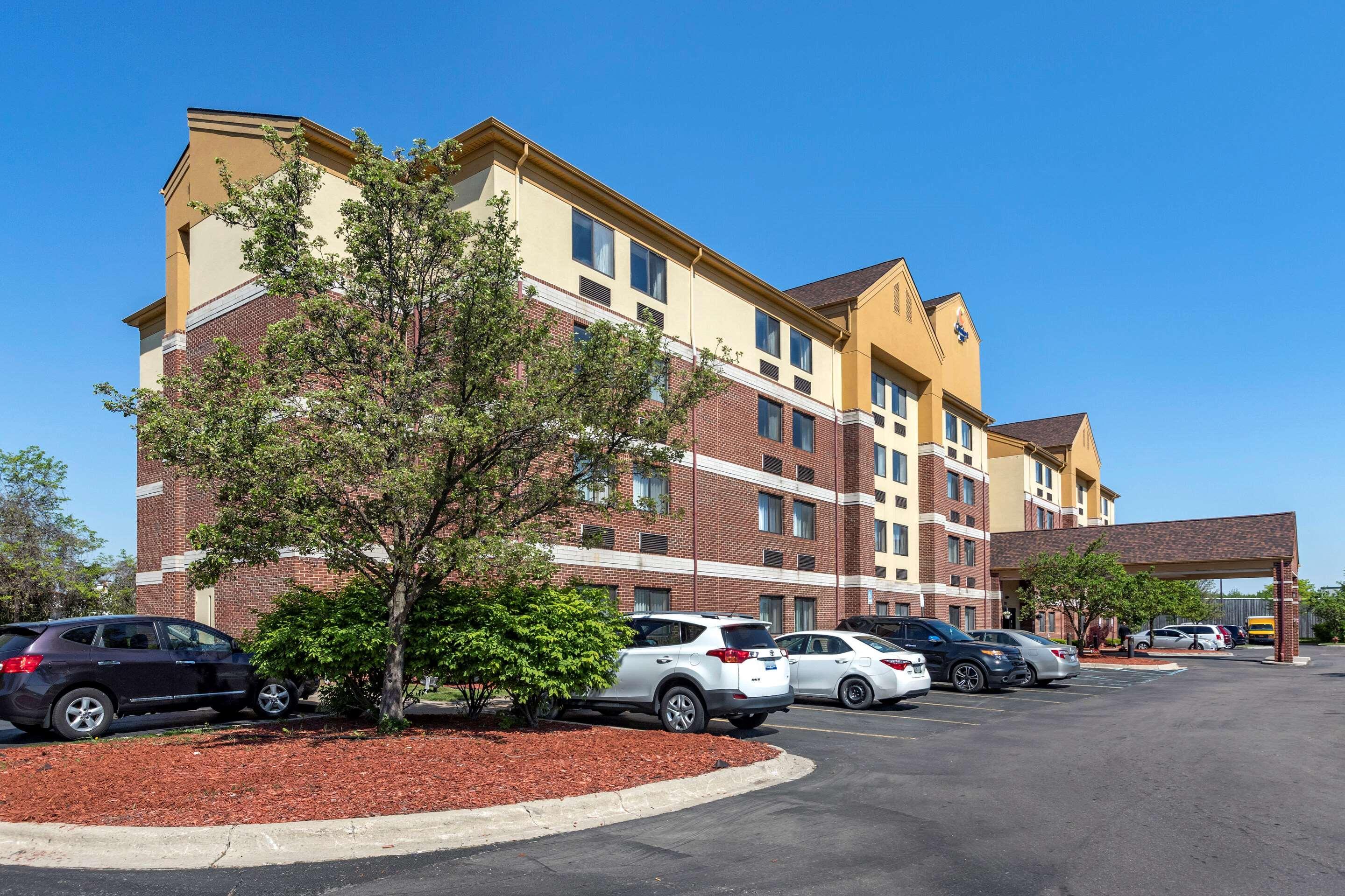 Comfort Inn Warren Exterior photo